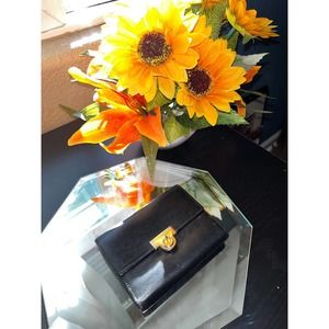 🖤💛 Authentic Givenchy Wallet 🖤💛